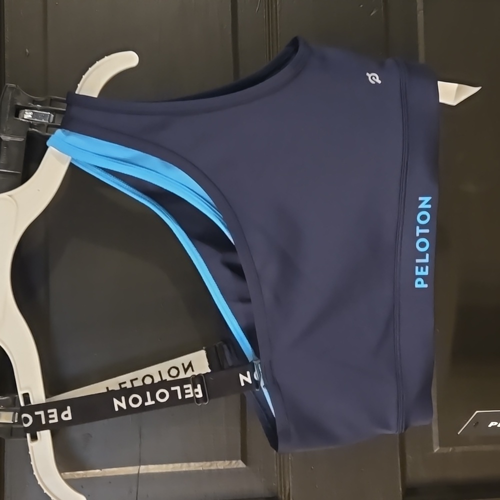 Peloton sports bra